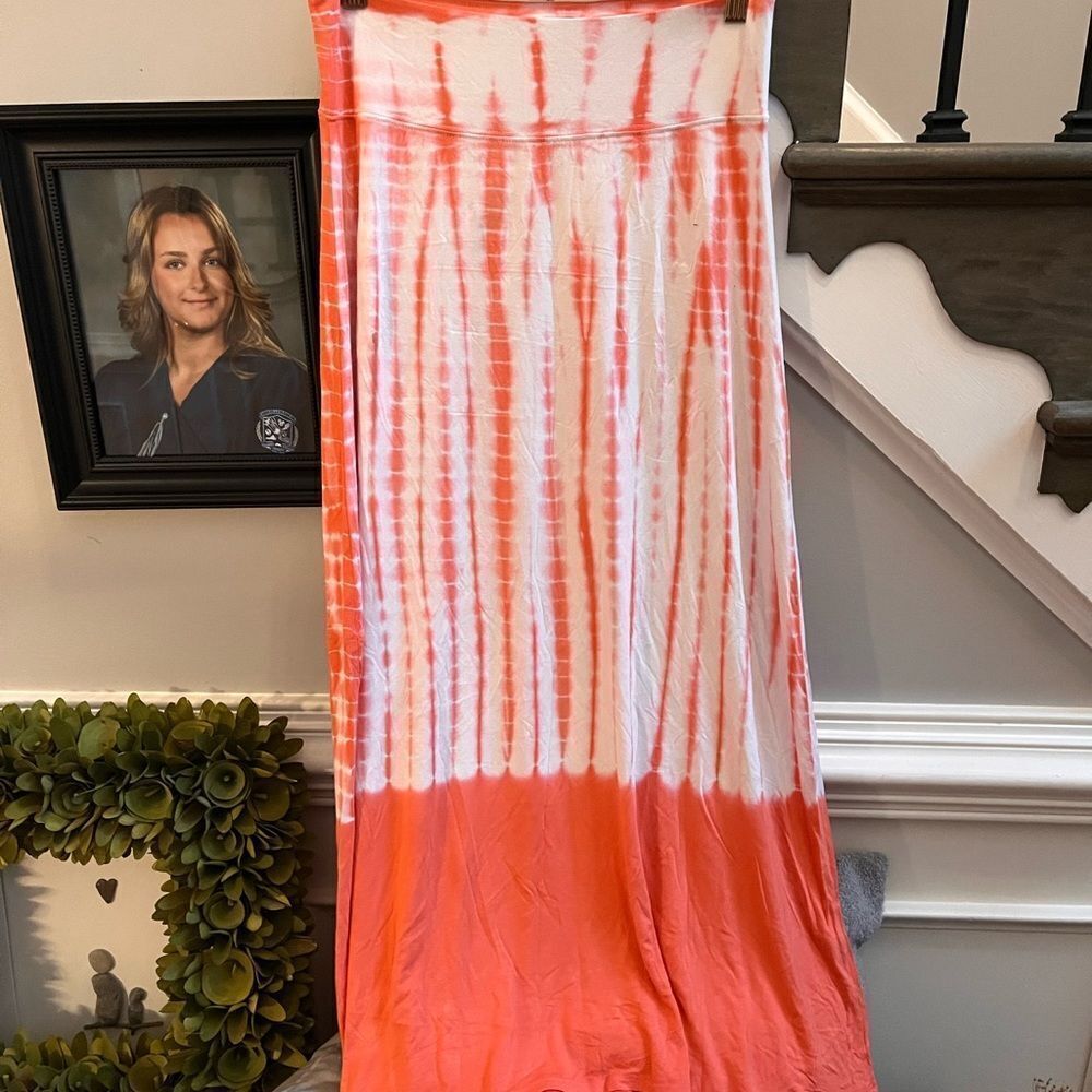 Kenzie Peach & White Tie Dye Maxi Skirt sz M EUC
